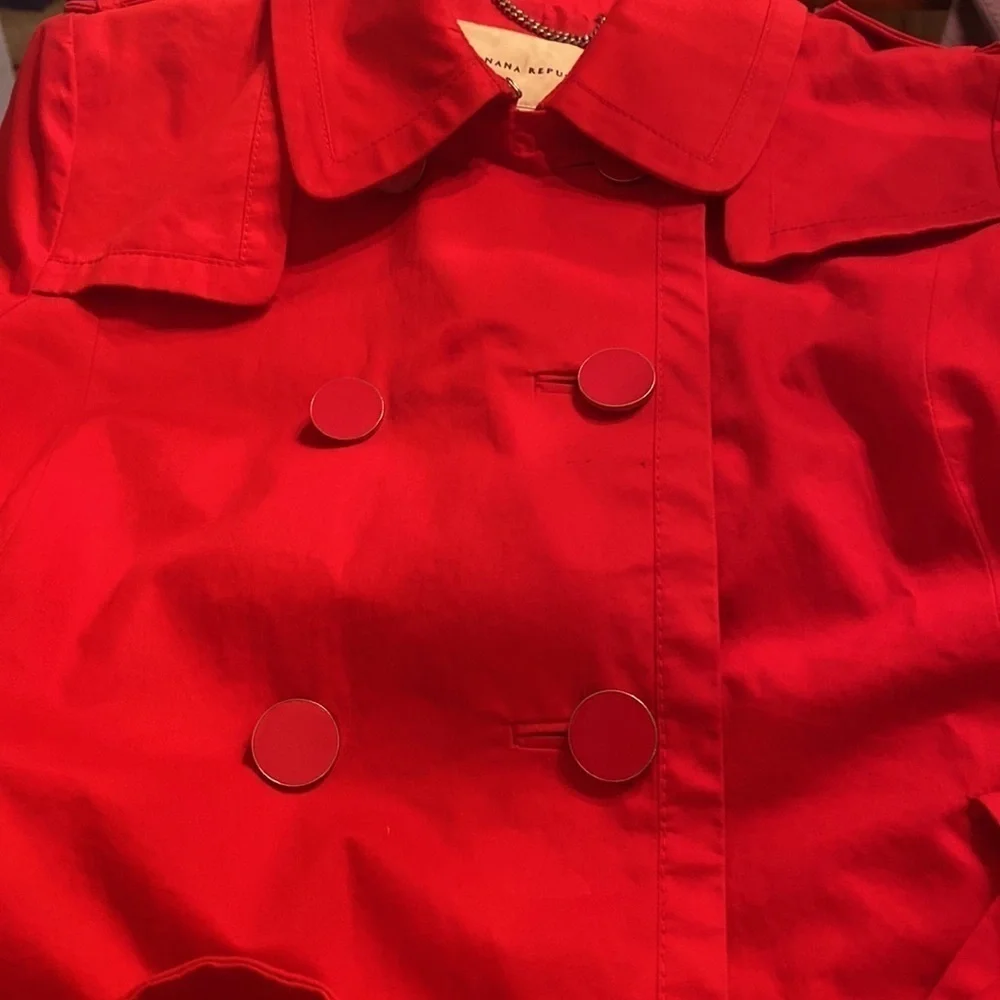 Banana republic red jacket, size small, 100% cotton. Lining is 100% acetate.